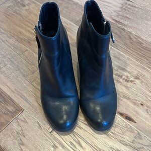 Aldo Noemieflex Black Booties